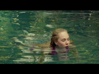 katherine hahn and juno temple swim in the pool small tits big ass milf